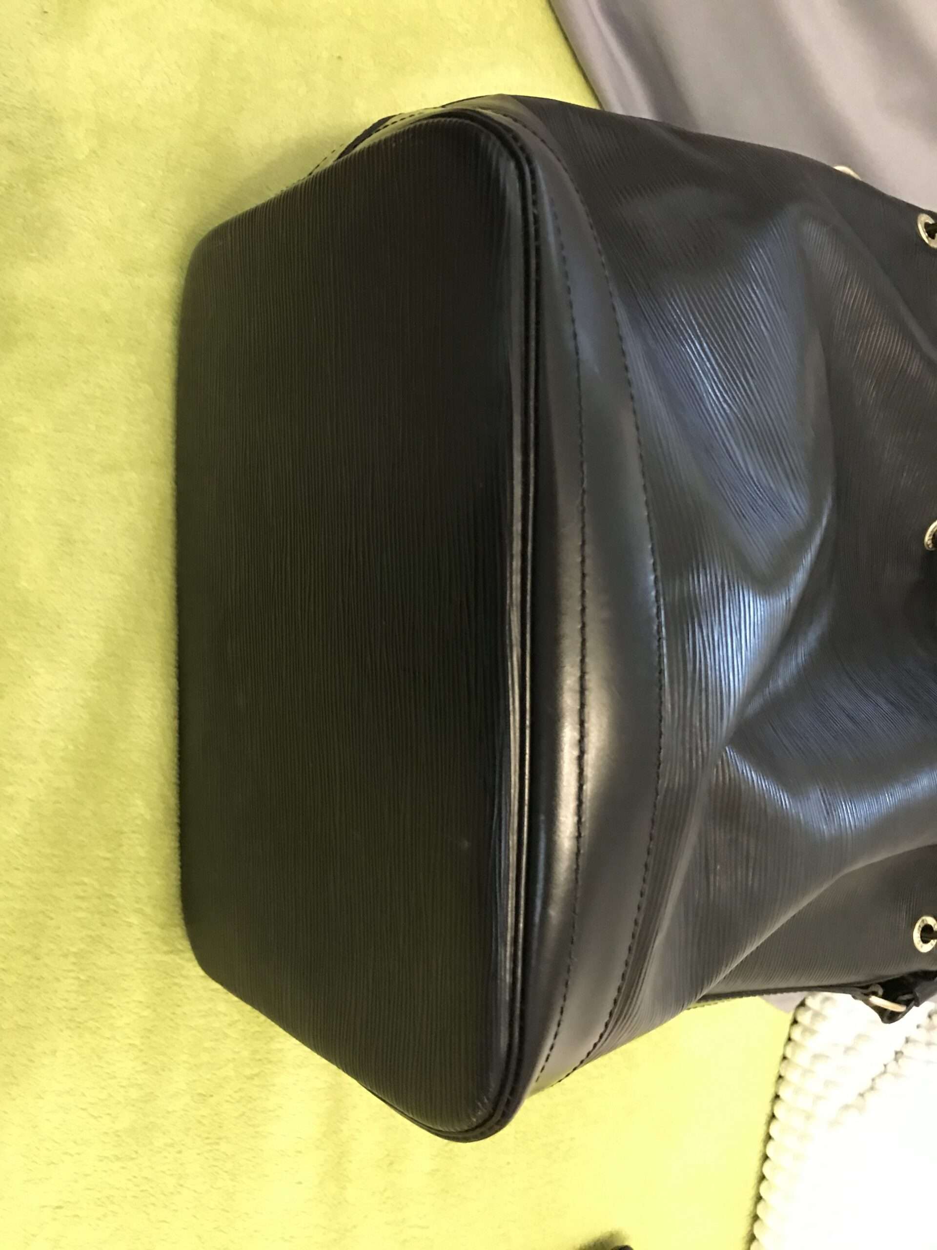 Noé Epi Boden kürzen & Ecken neu