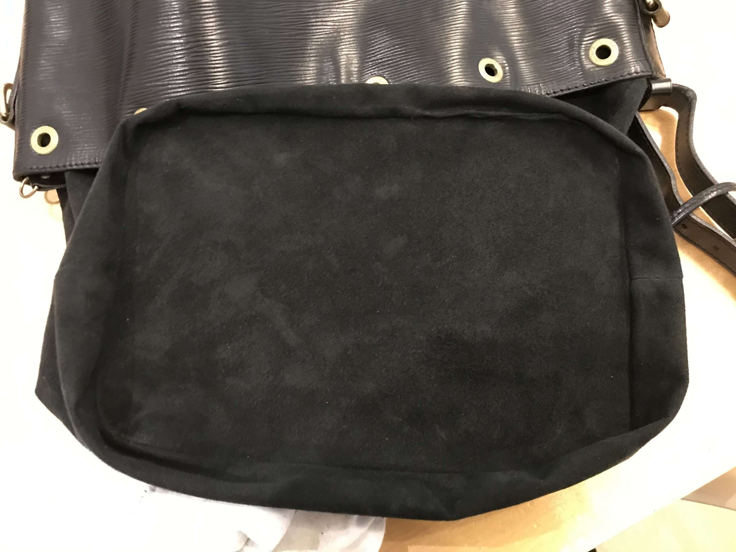 Noé Epi Boden kürzen & Ecken neu