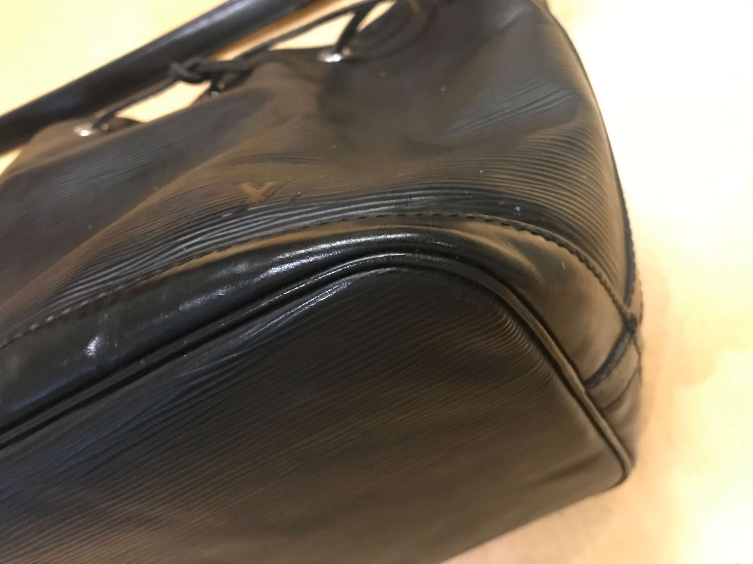 Noé Epi Boden kürzen & Ecken neu