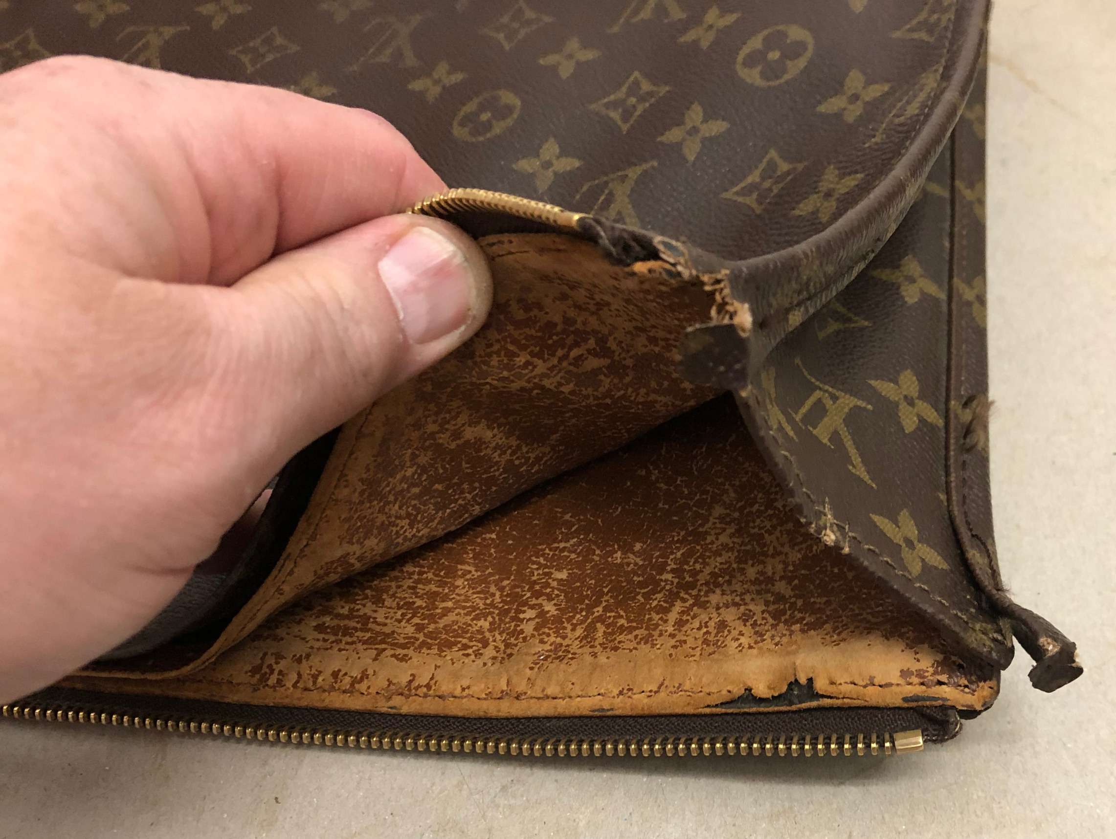 P. Document 39 Restaurierung 