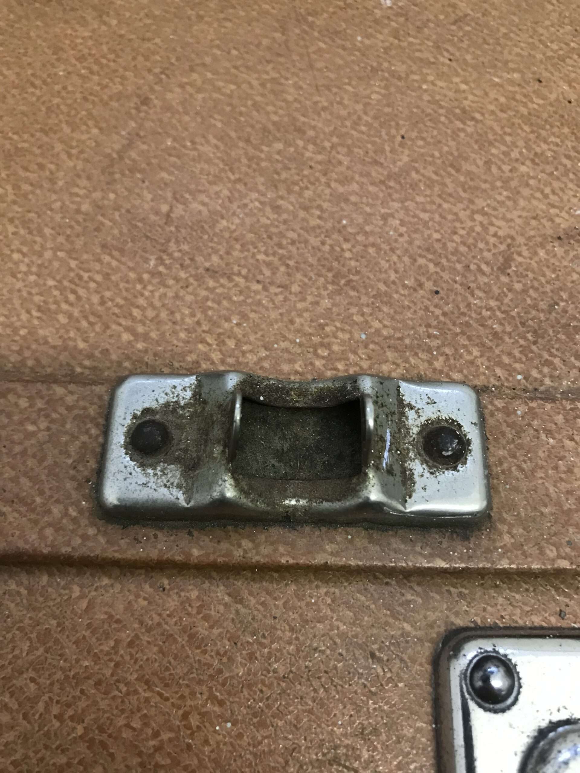 händische Reinigung und Polieren