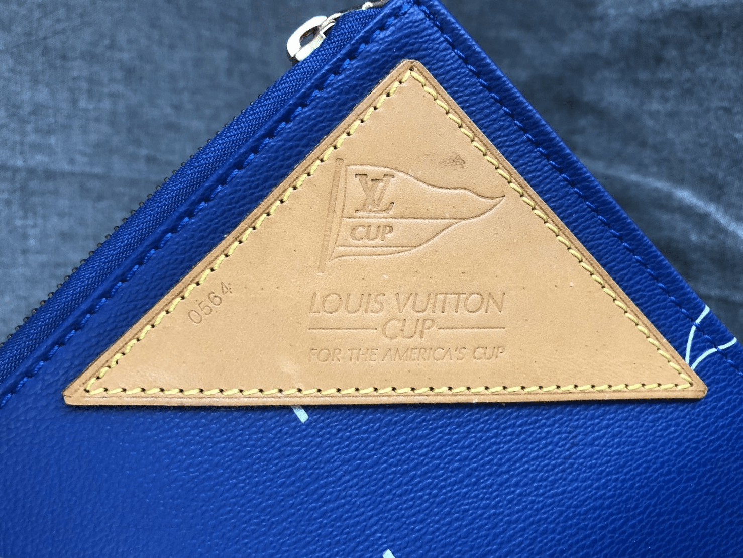 Vuitton Cup 1992 plate M80012